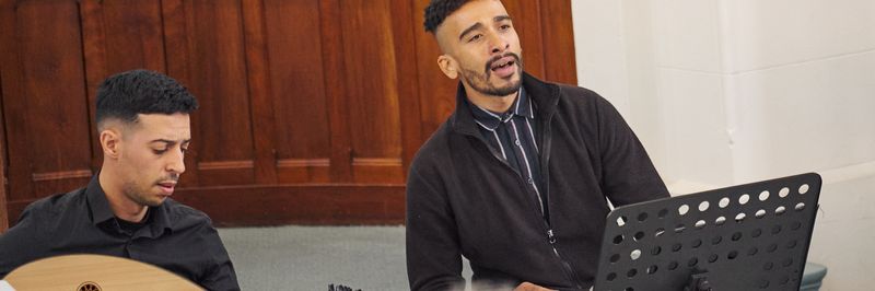 Hamza-Amrani & Dwight-Breinburg van Amsterdams Andalusisch Orkest