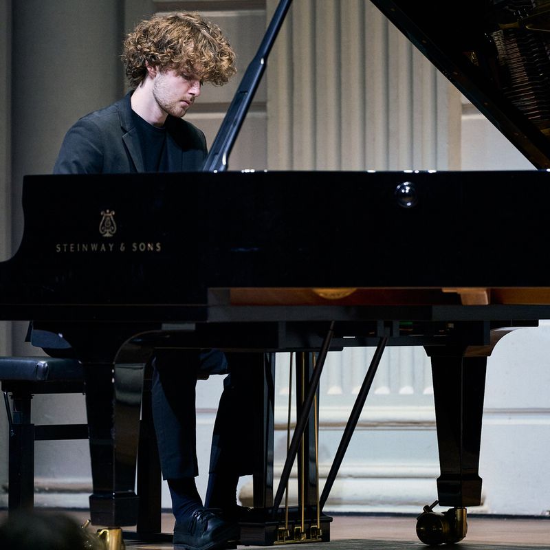 Muze-van-Zuid-2025_Thijs Willers_lunchconcert_Concertgebouw©️Kenny-Nagelkerke 3